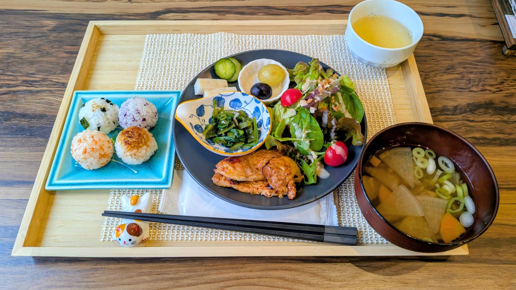 こむすびセット